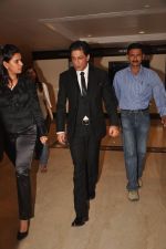 Shahrukh Khan at Forbes India Leadership Awards in Trident, Mumbai on 21st Oct 2011 (34).JPG